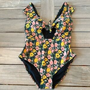 BODEN NWT & Hygenic Liner, Floral Cap Sleeve Tie Bust Keyhole Swimsuit, 8
